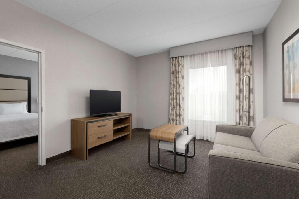 Homewood Suites by Hilton York - Image 3