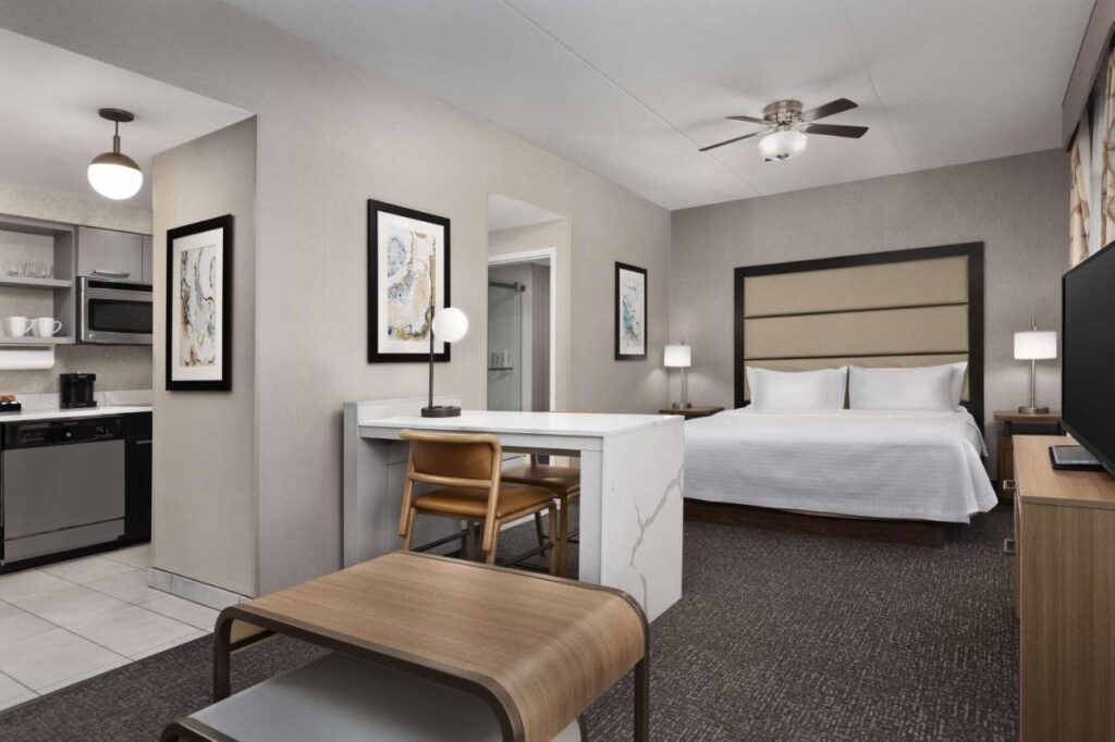 Homewood Suites by Hilton York - Image 4