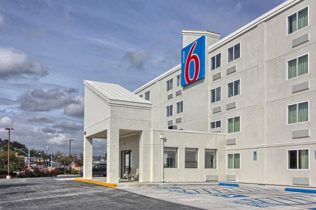 Motel 6-York, PA - North - Image 5