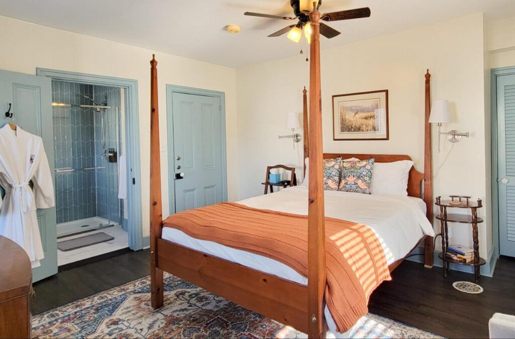 Pheasant Field Bed and Breakfast - Image 2