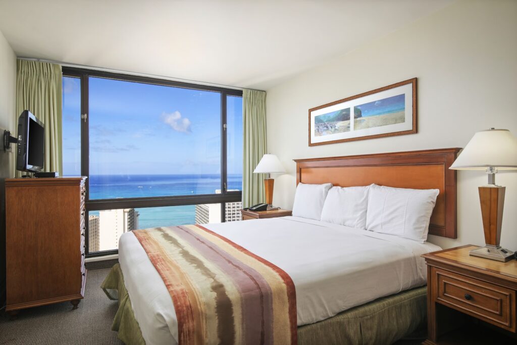 Aston Waikiki Sunset - Image 6