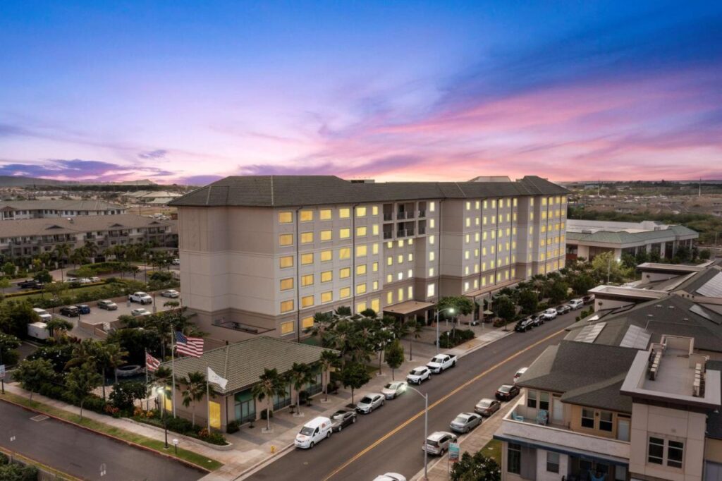 Embassy Suites By Hilton Oahu Kapolei - FREE Breakfast - Image 1