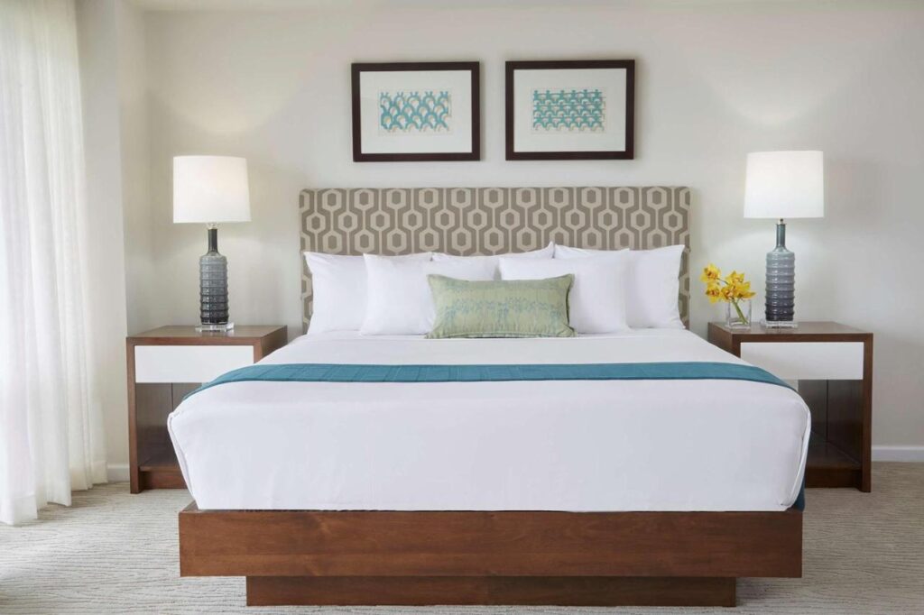 Ilikai Hotel & Luxury Suites - Image 3