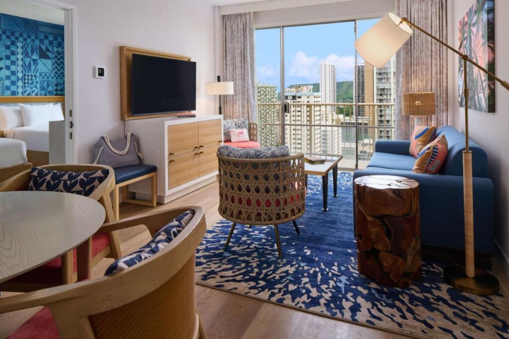 OUTRIGGER Waikiki Paradise Hotel - Image 2