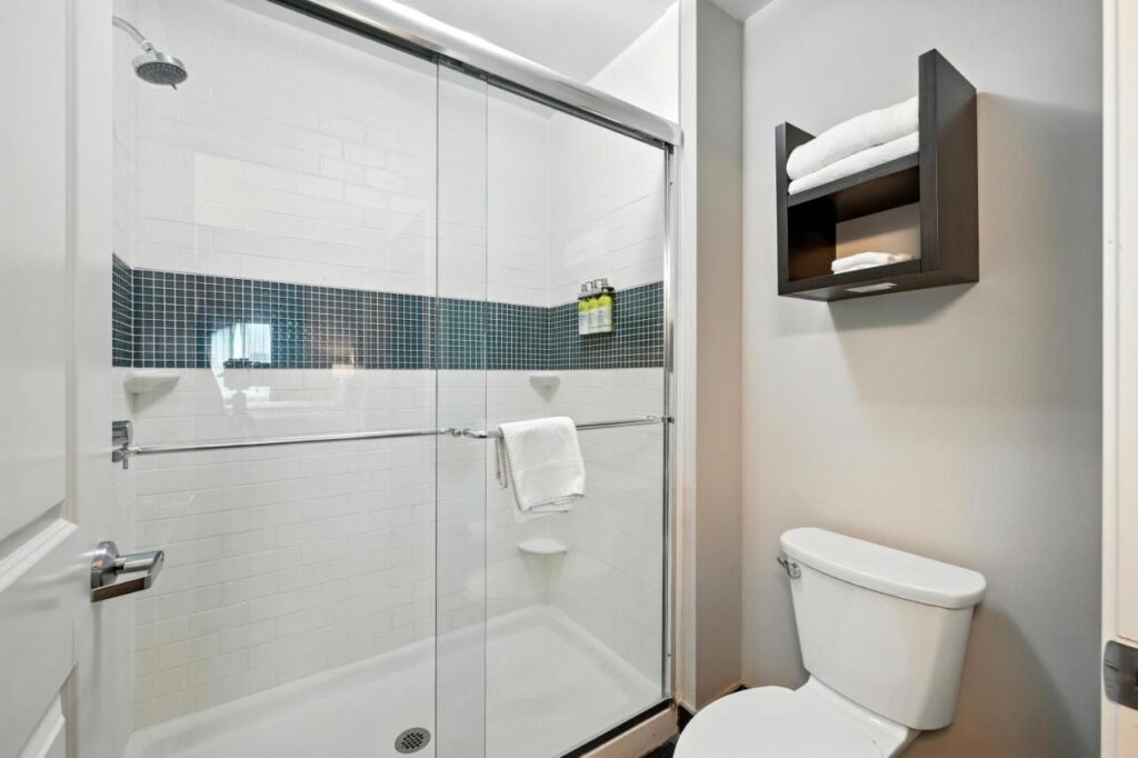 Relux at Westchase - Image 4