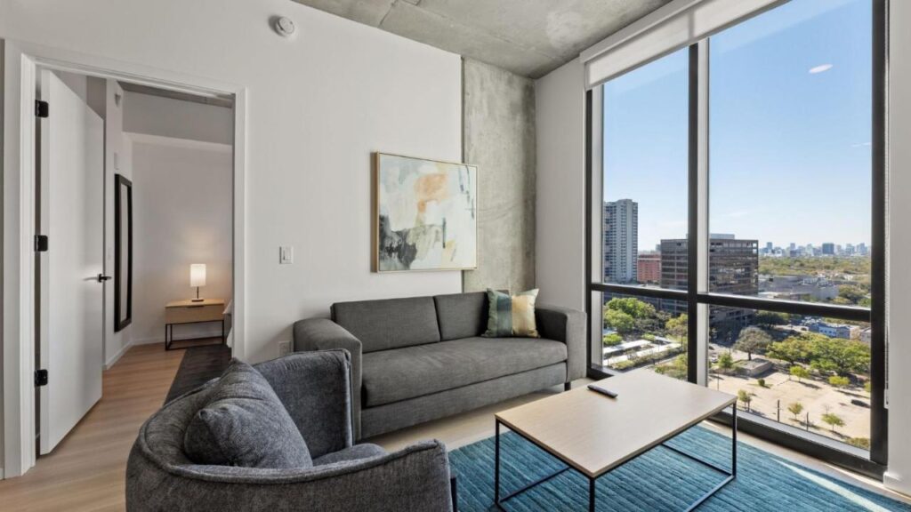 Sentral Forme Houston - Image 4