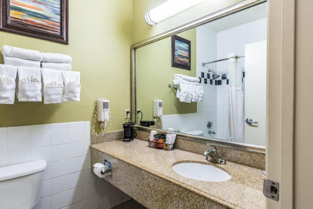 Studio 6 Suites Houston, TX - Spring - Image 4