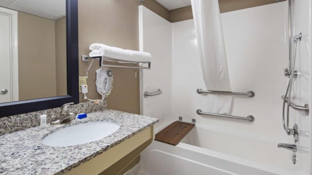 Best Western River City Hotel - Image 6