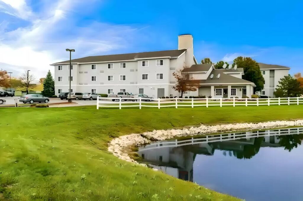 Rodeway Inn Fishers Indianapolis - Image 5