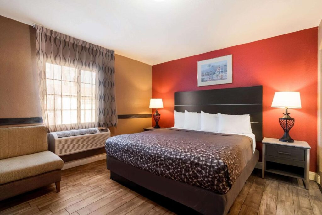 Rodeway Inn near Coachella - Image 2
