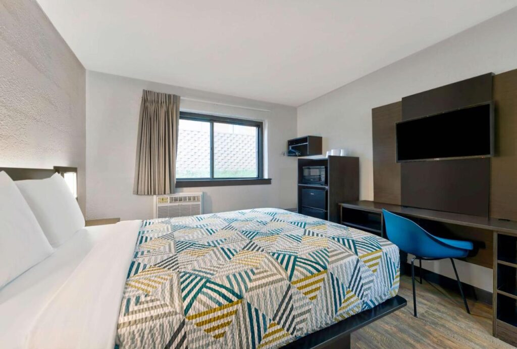 Motel 6-Cedar Rapids, IA - Airport - Image 4
