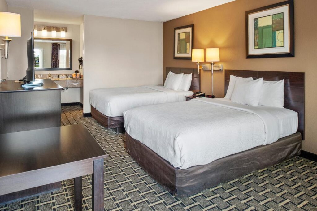 Quality Inn Kingsland - Image 5