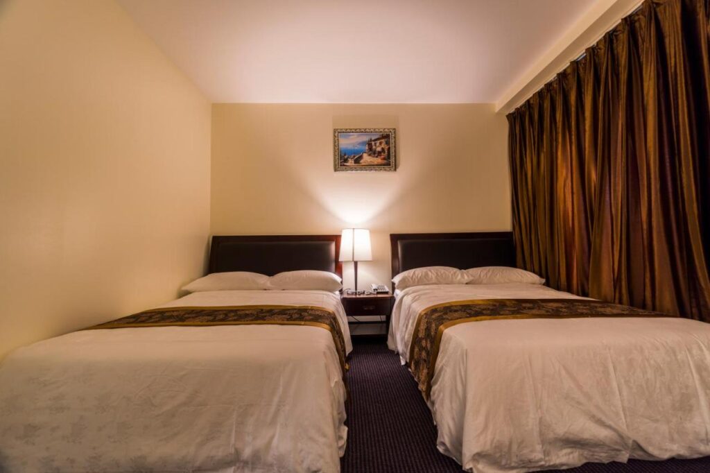 John Hotel - Image 4