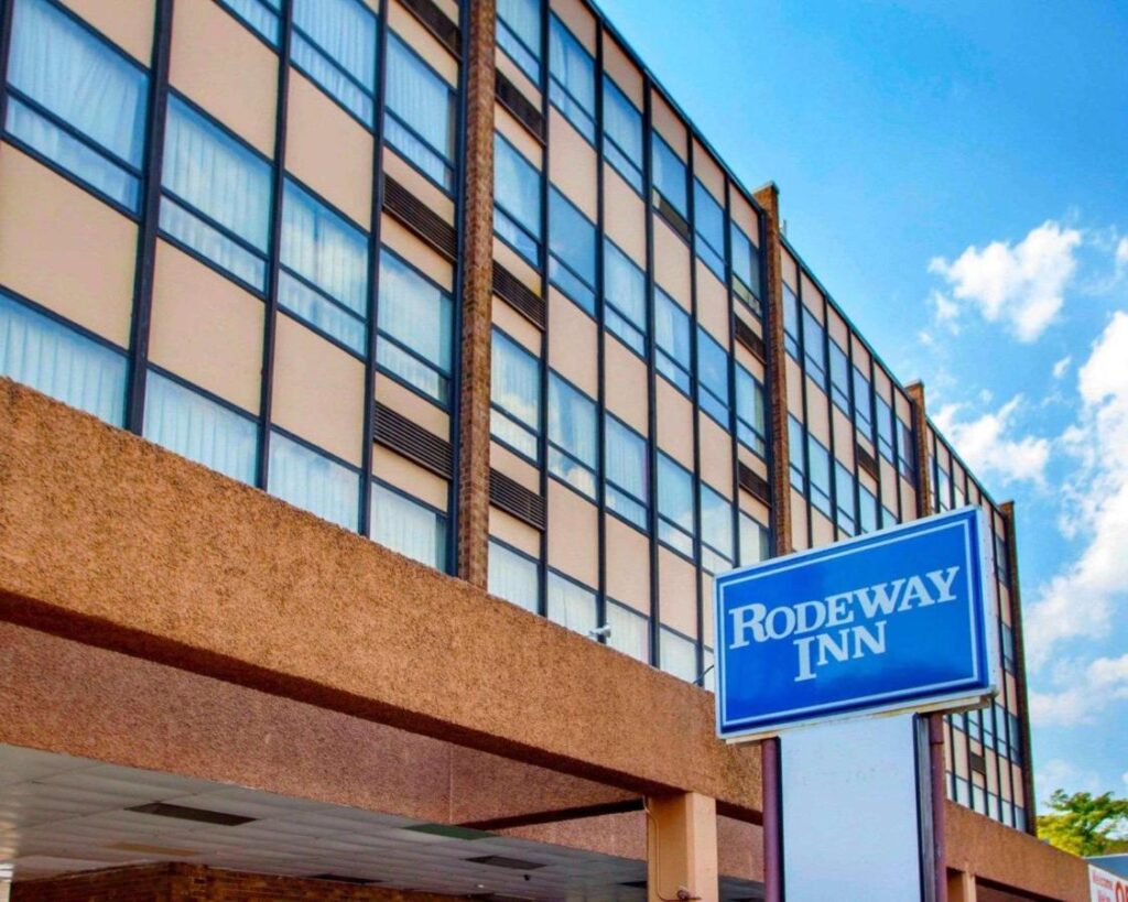 Rodeway Inn Meadowlands - Image 1