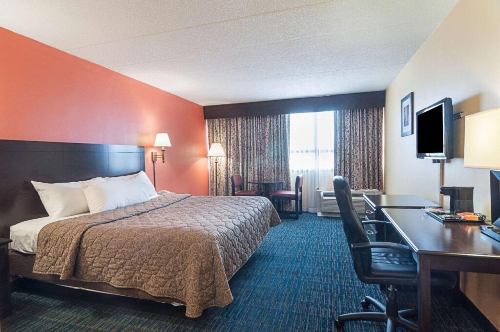 Rodeway Inn Meadowlands - Image 6