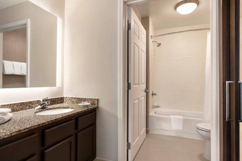 Residence Inn by Marriott Philadelphia West Chester/Exton - Image 3