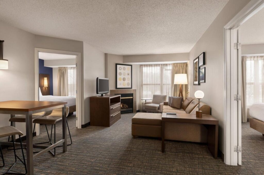 Residence Inn by Marriott Philadelphia West Chester/Exton - Image 4