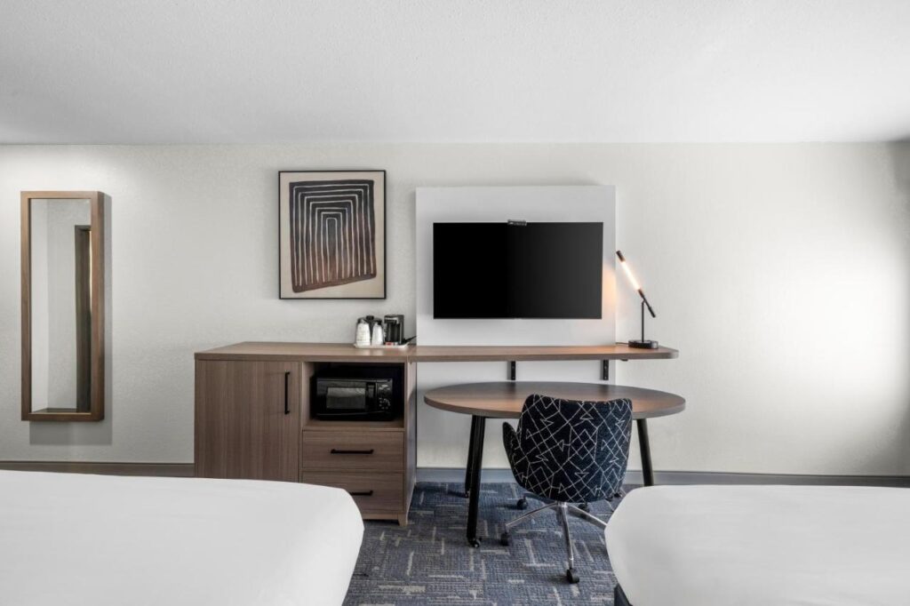 Best Western Acadia Hotel - Image 3
