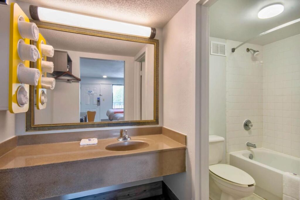Motel 6-Lafayette, LA - Image 3