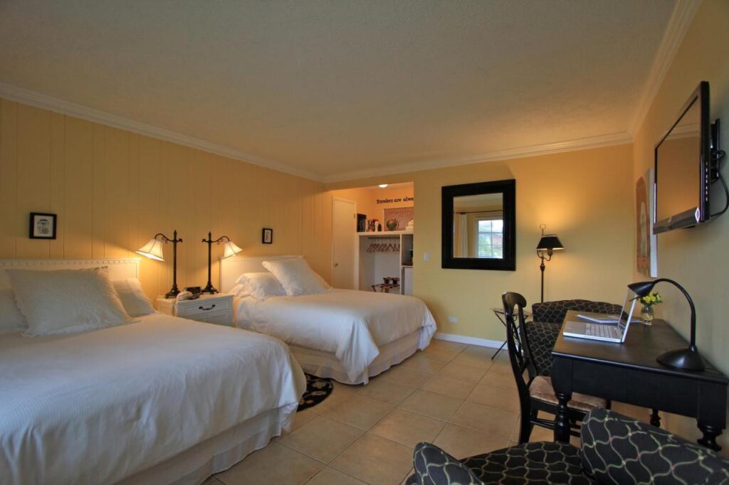 The Tides Laguna Beach - Image 4