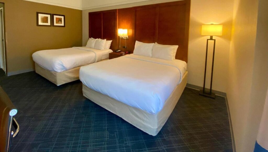 Comfort Inn Rutland - Killington - Image 6