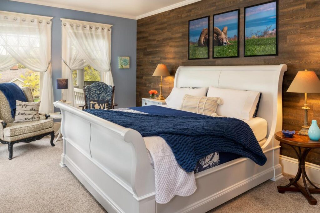 The Nordic Pineapple Bed and Breakfast - Image 5