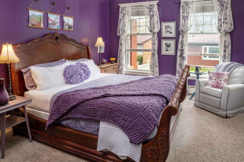 The Nordic Pineapple Bed and Breakfast - Image 6