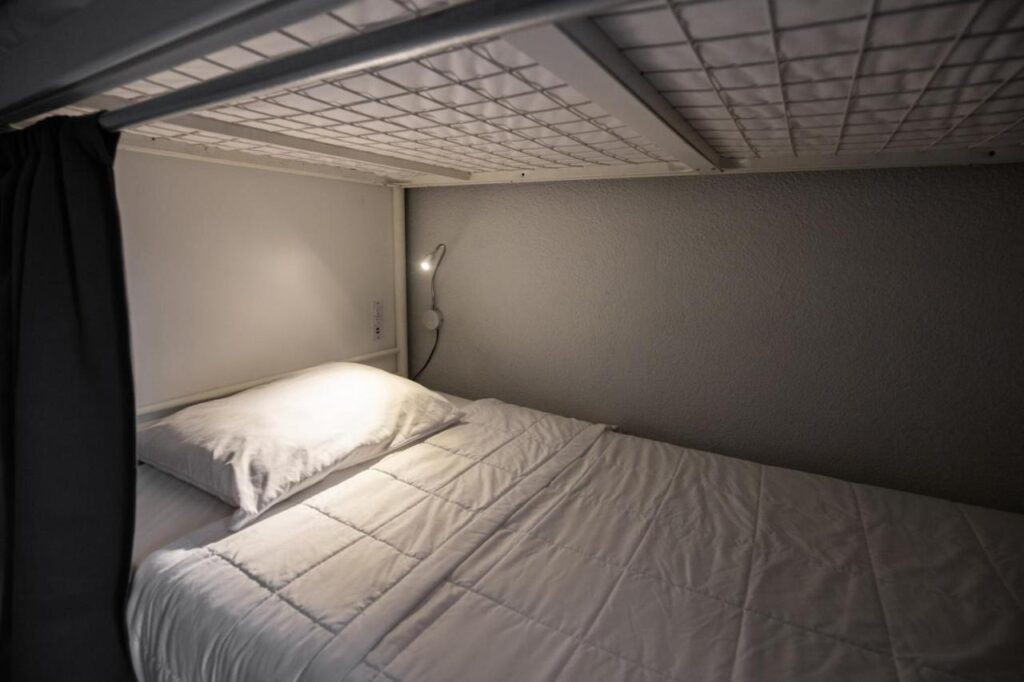 Bungalows Hostel - Image 3