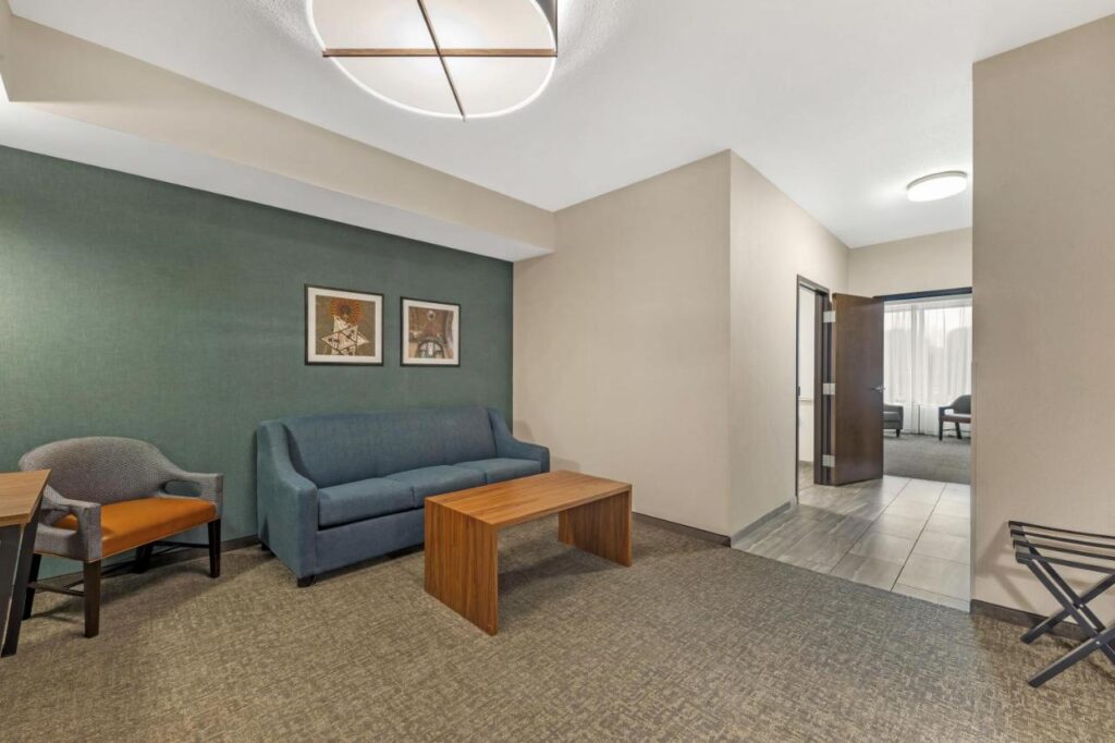 Drury Plaza Hotel Lincoln Downtown - Image 6