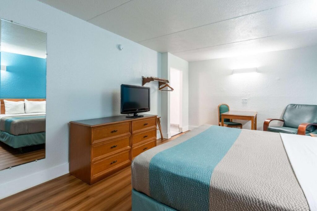 Motel 6-North Little Rock, AR - McCain - Image 3