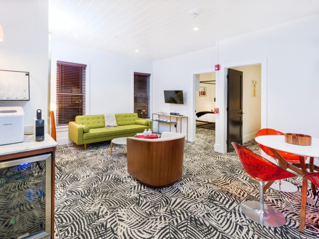American Beech Hotel - Image 6