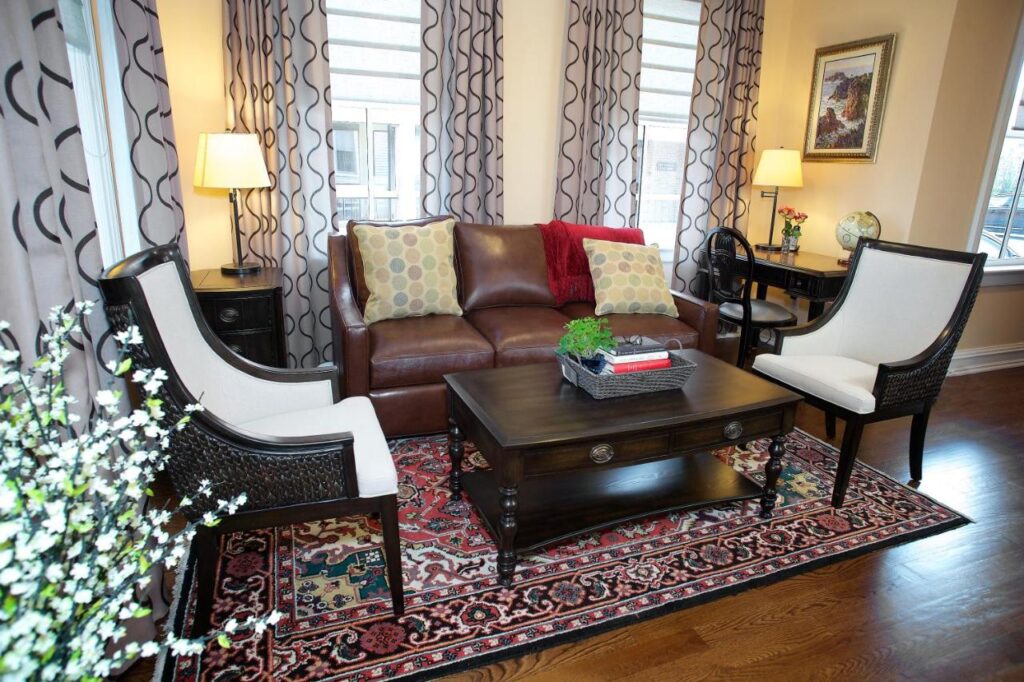 Guest House at Norwalk Inn - Image 3