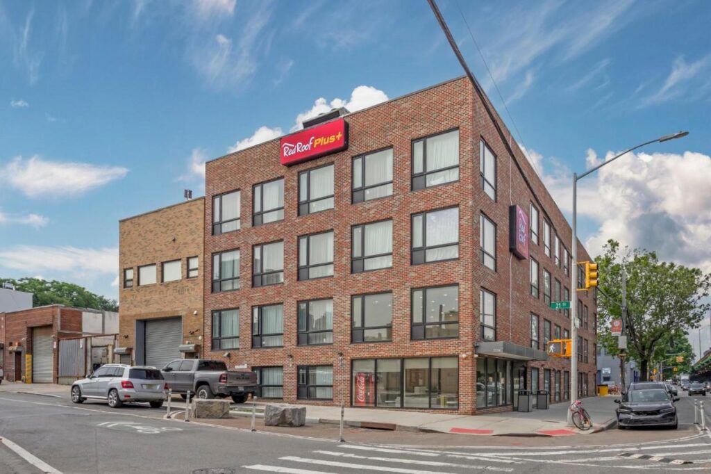 Red Roof PLUS Brooklyn - 3rd Ave - Image 1