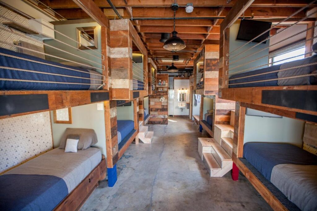 PodShare East Hollywood - Image 5
