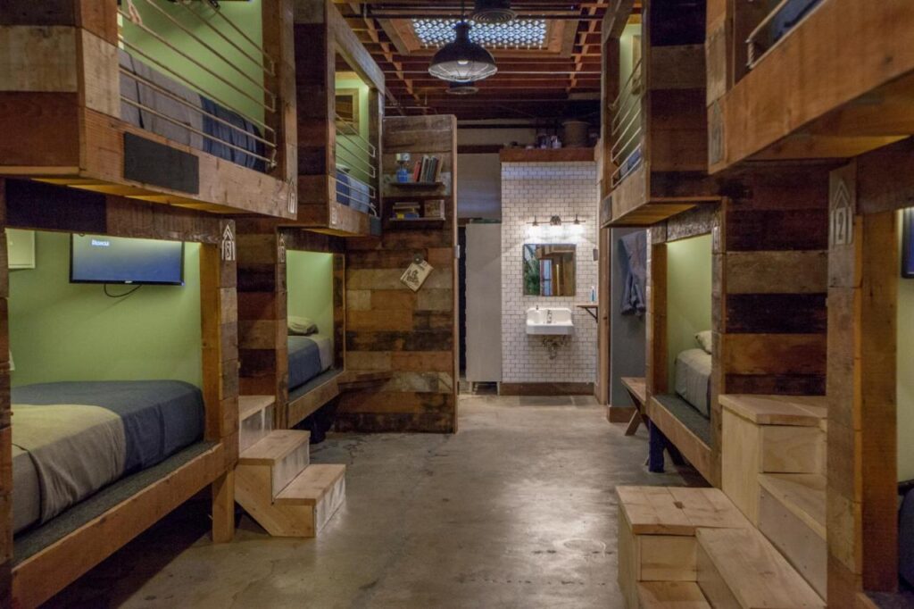 PodShare East Hollywood - Image 6