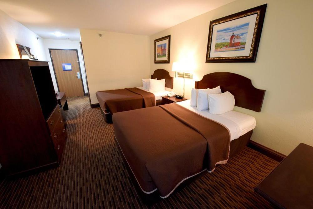 Bayside Hotel of Mackinac - Image 3