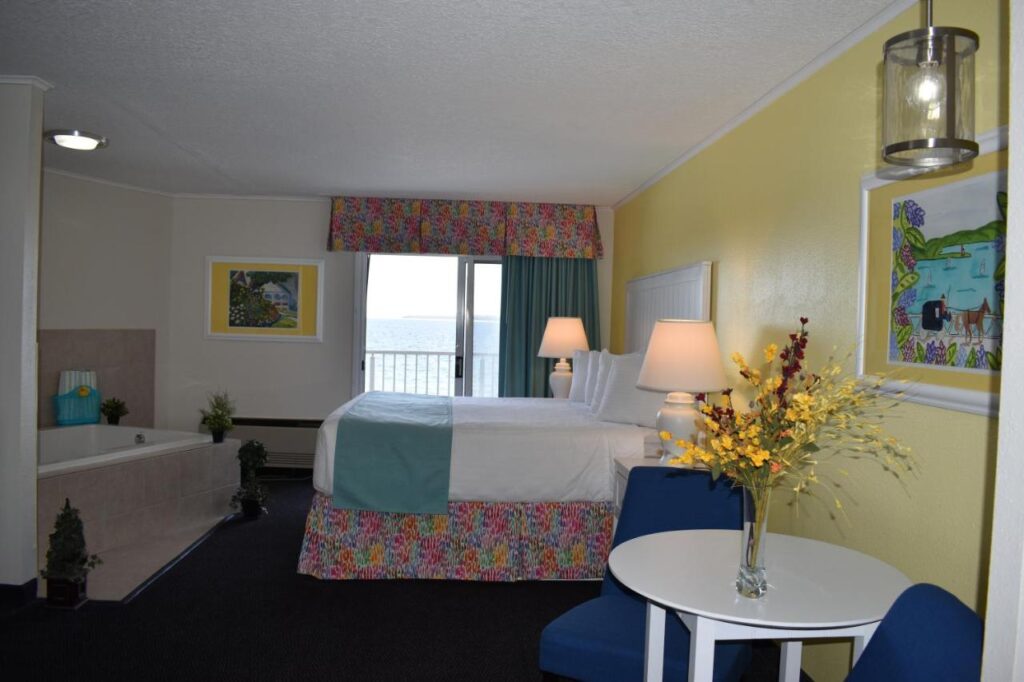 Breakers Resort - Lakeside - Image 5