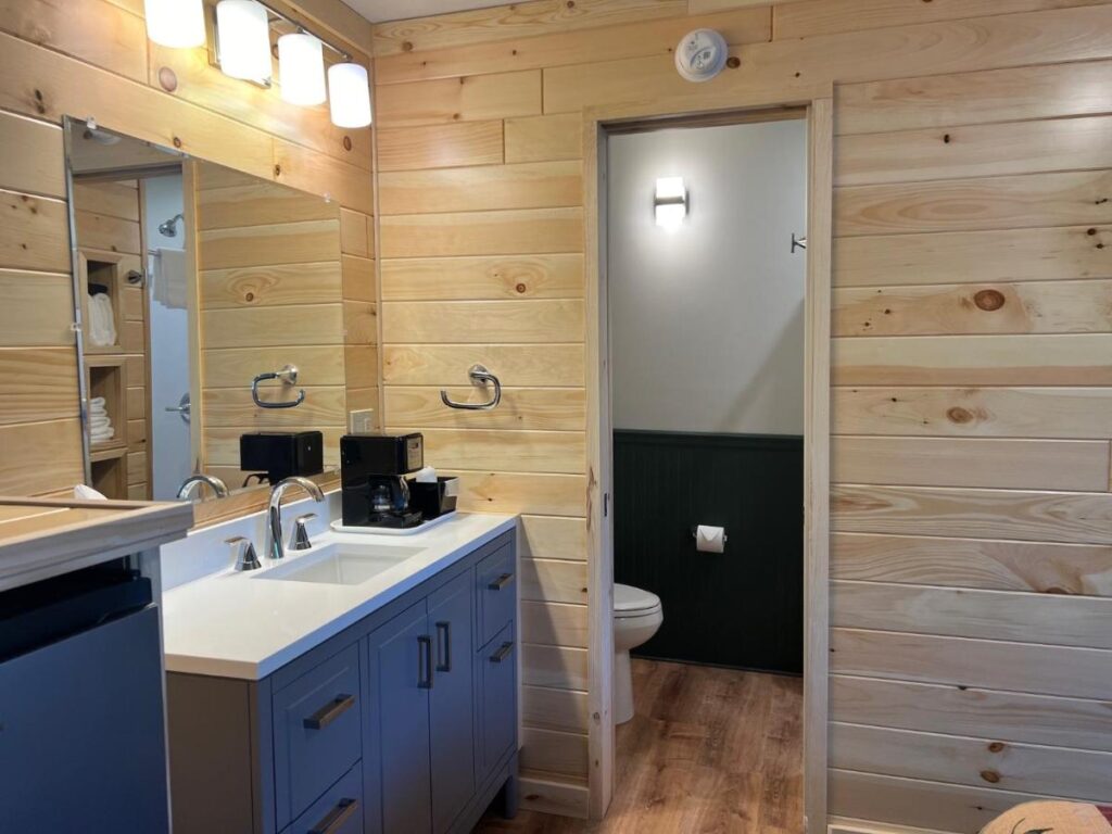 Cedars Motel - Image 4