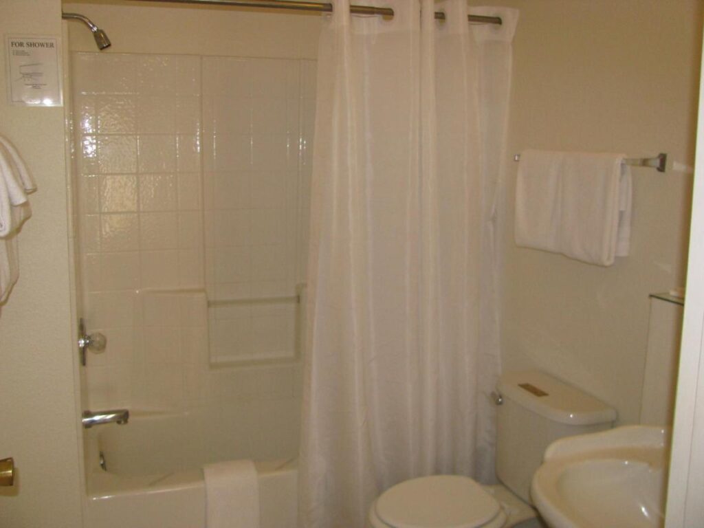 5th Street Inn - Image 3