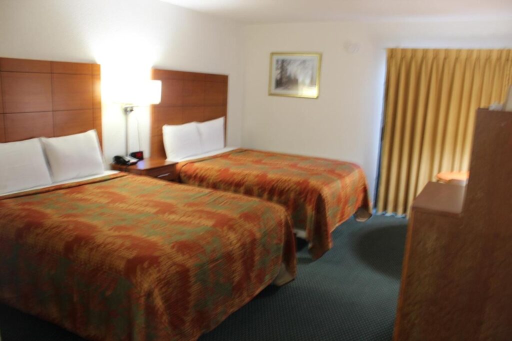 Miners Inn - Image 2
