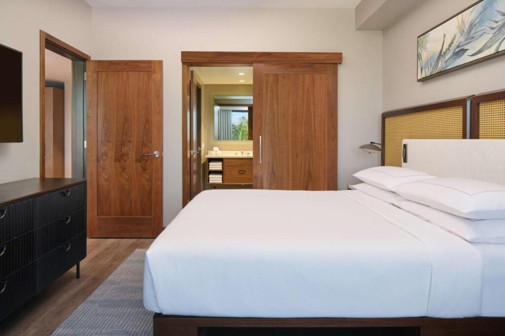 Hilton Grand Vacations Club Maui Bay Villas - Image 2