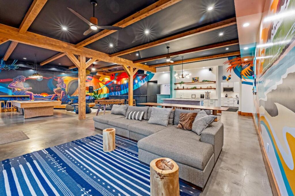Howzit Hostels - Image 1