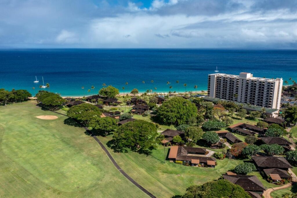 Royal Lahaina Resort & Bungalows - Image 1