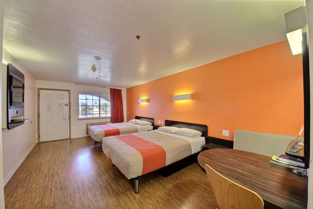 Motel 6-Edinburg, TX - Image 5
