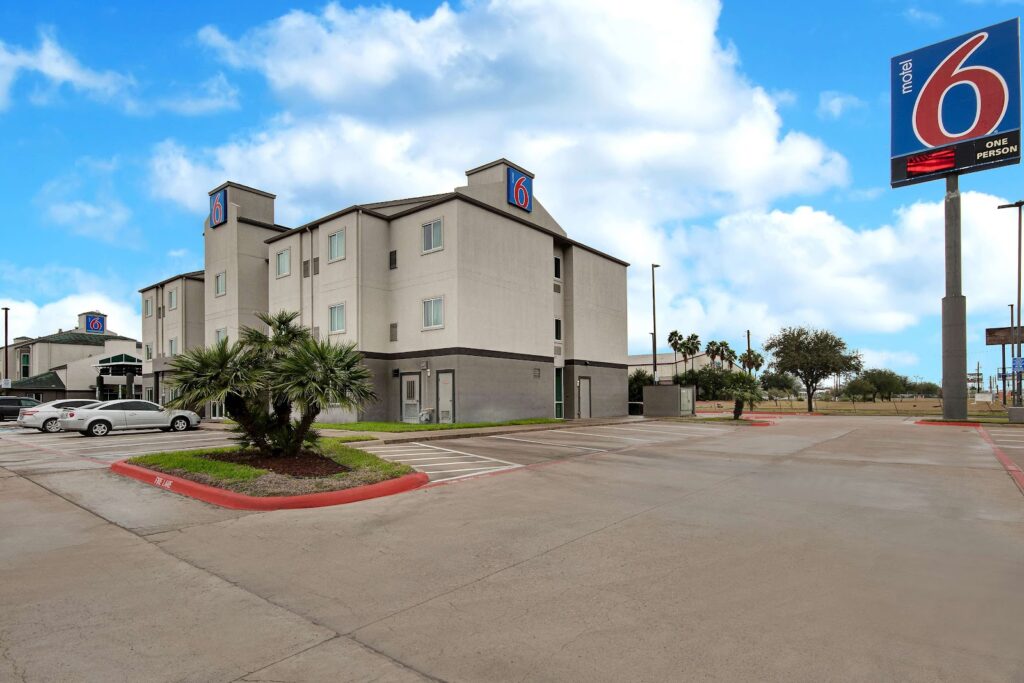 Motel 6-Pharr, TX - Image 5
