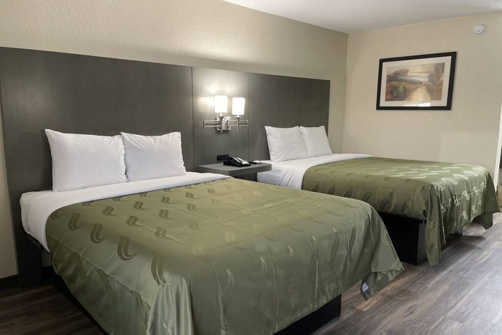 Dreamland Inn - Image 3