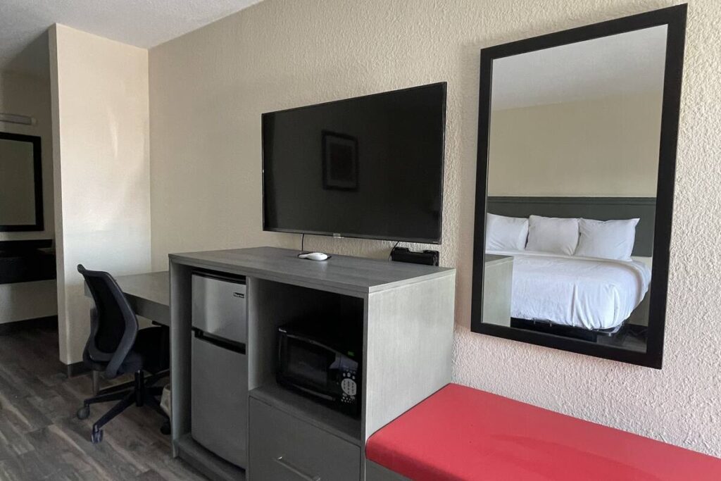 Dreamland Inn - Image 6