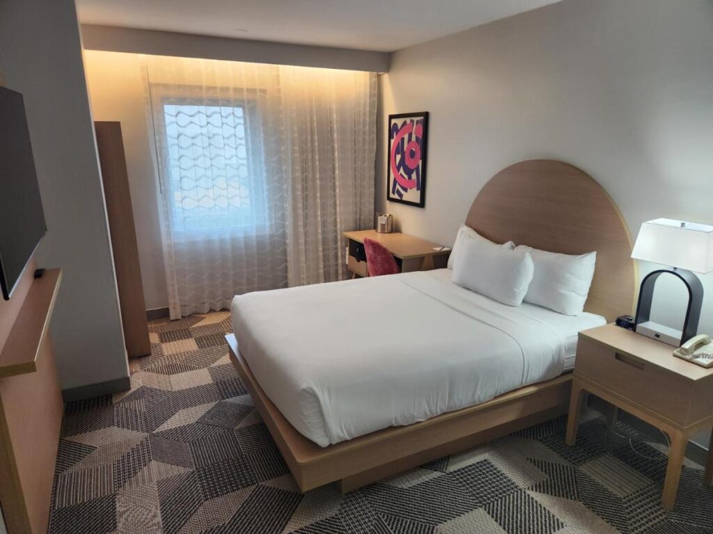 Miami International Airport Hotel - Image 3