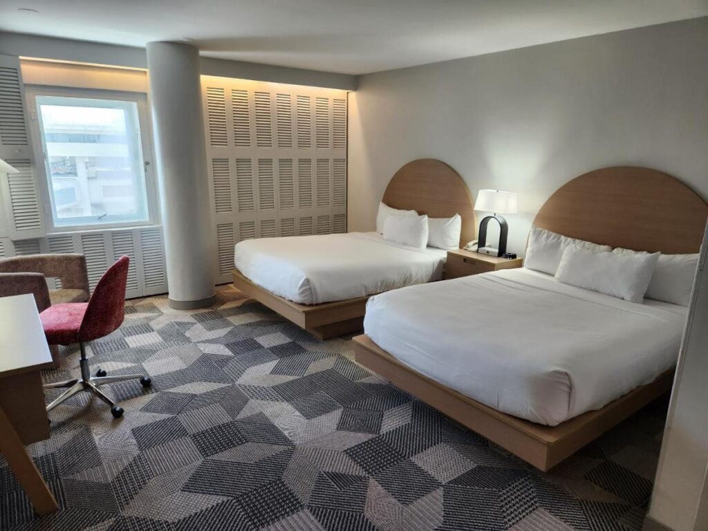 Miami International Airport Hotel - Image 6
