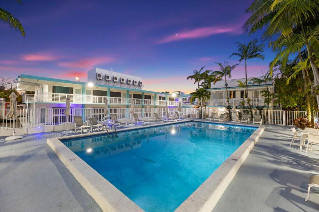 The New Yorker Miami Hotel - Image 1